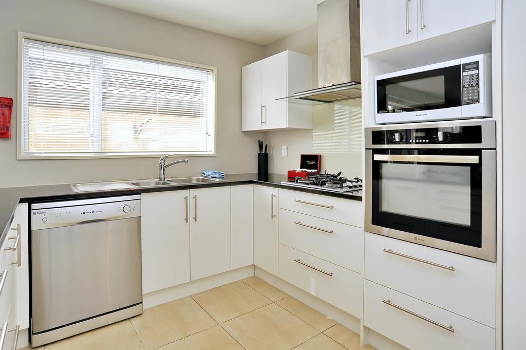Regents 94B - Christchurch Holiday Homes Exterior photo